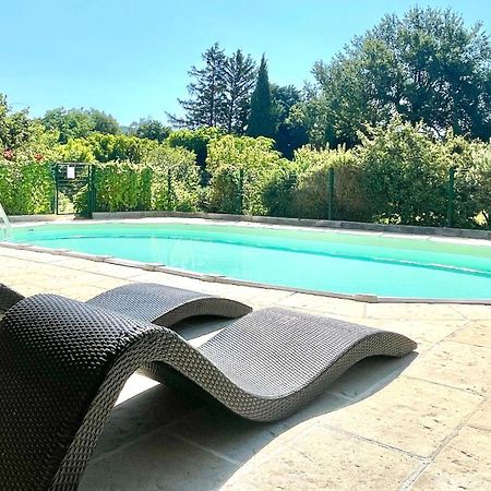 Rendez-Vous Avec Les Cigales - Gite 6 Personnes 100M2 - Piscine Privee - Climatisation Cheval-Blanc Екстер'єр фото