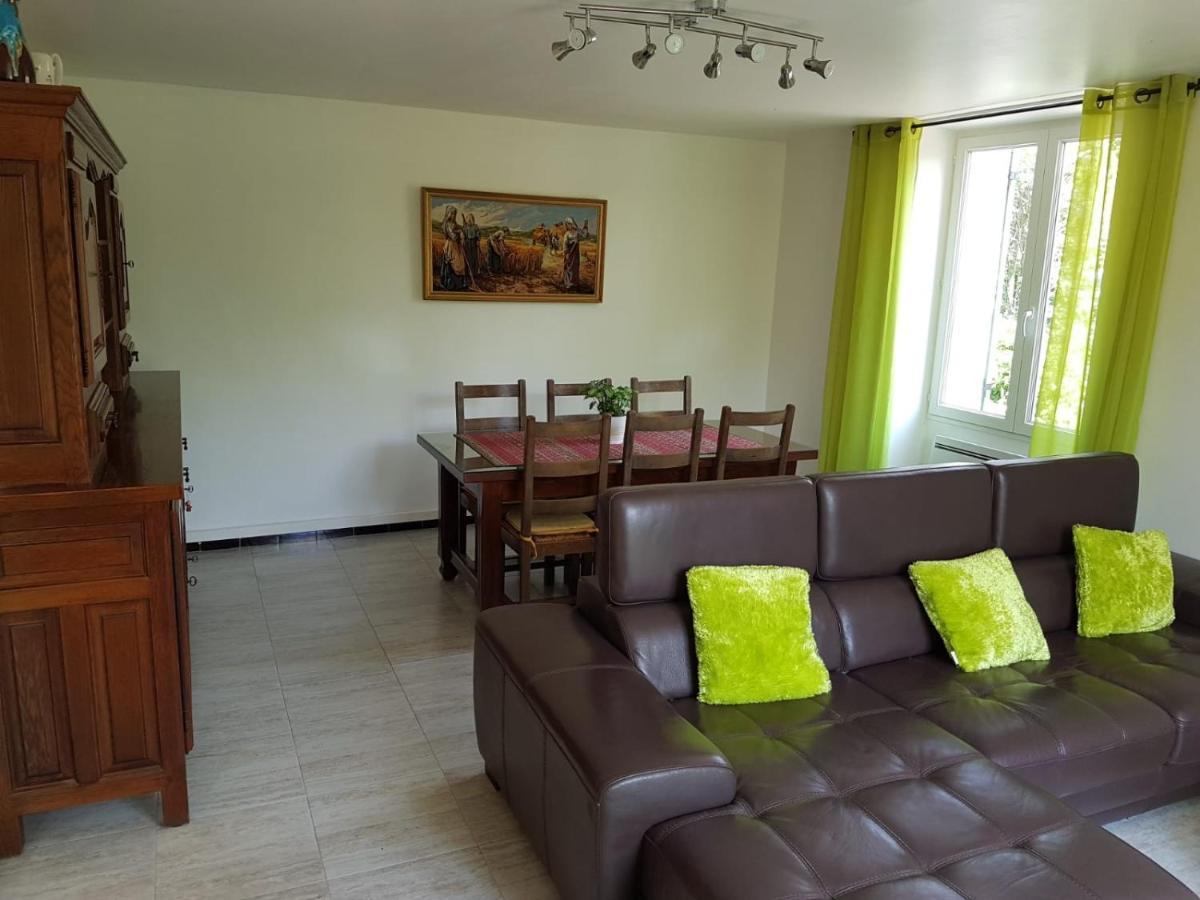 Rendez-Vous Avec Les Cigales - Gite 6 Personnes 100M2 - Piscine Privee - Climatisation Cheval-Blanc Екстер'єр фото