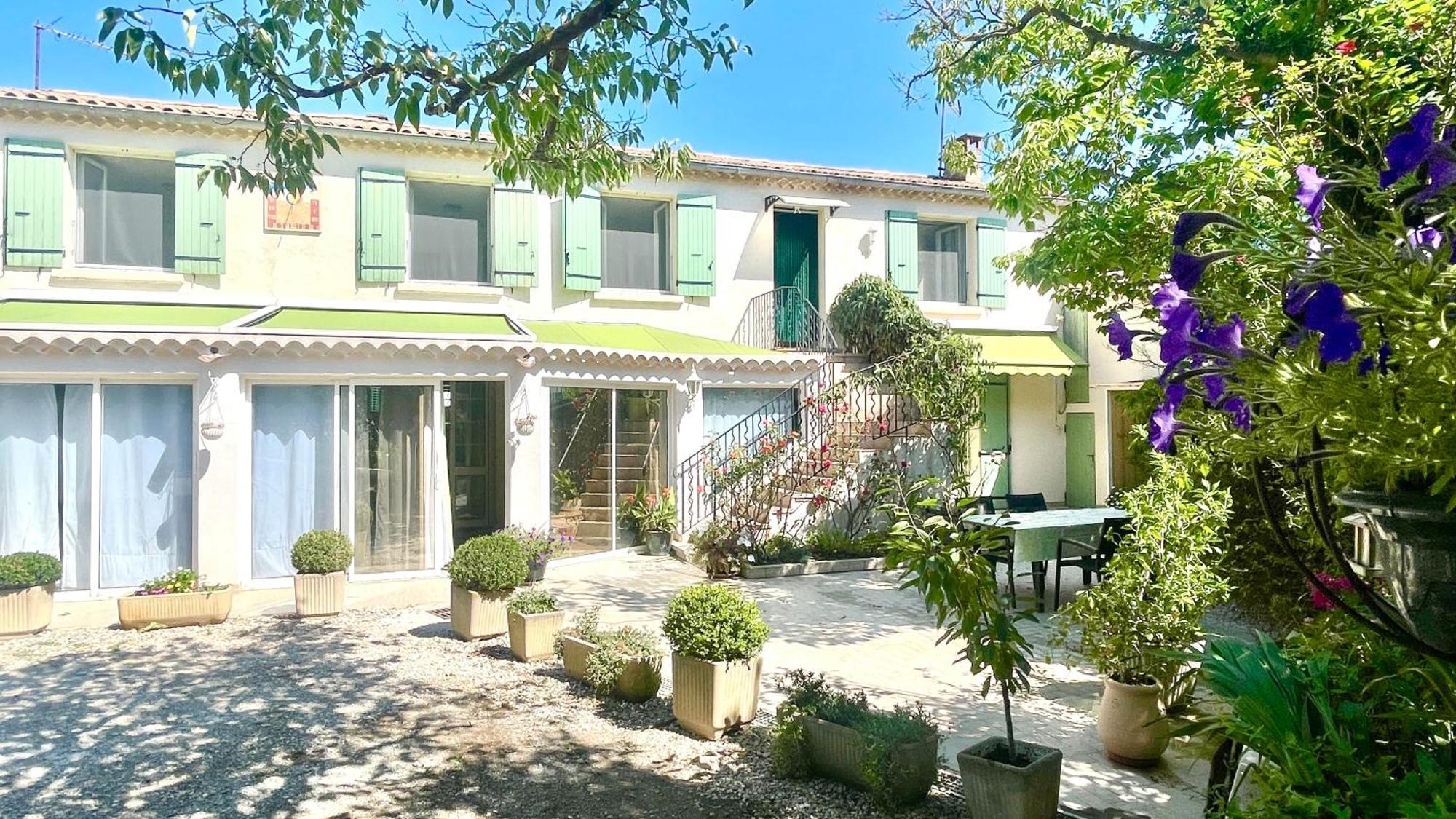 Rendez-Vous Avec Les Cigales - Gite 6 Personnes 100M2 - Piscine Privee - Climatisation Cheval-Blanc Екстер'єр фото