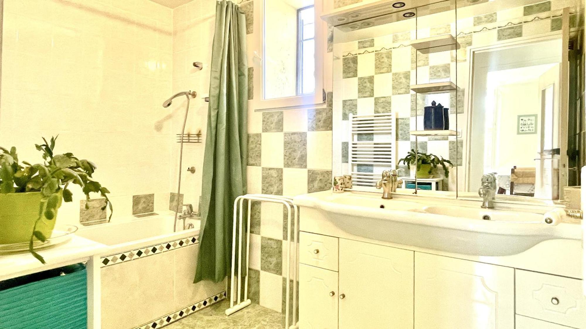 Rendez-Vous Avec Les Cigales - Gite 6 Personnes 100M2 - Piscine Privee - Climatisation Cheval-Blanc Екстер'єр фото